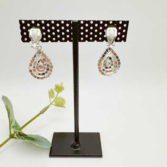 CLIP ON Small Pear Shape Clear Rhinestone  Earrings - Picture 7 of 12